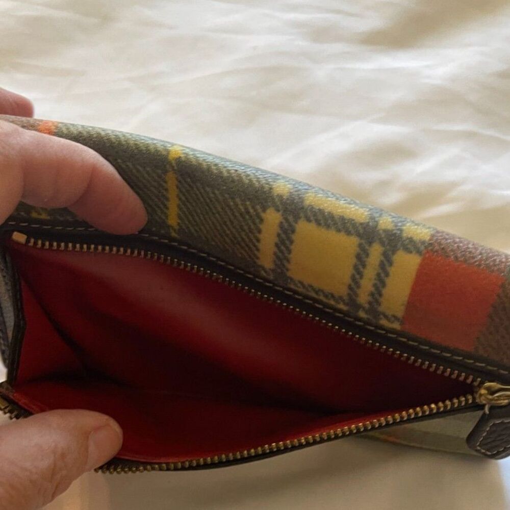 Dooney & Bourke Leather Tartan Plaid Long Logo Wallet Brown Multi ~Excellent - Picture 13 of 16
